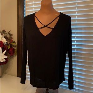 Black crisscross long sleeve pink T-shirt